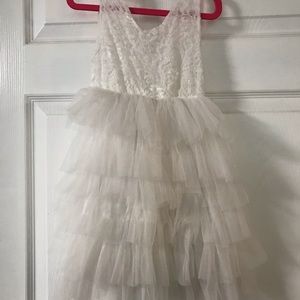 Girls’ lace and tulle dress, size 5.